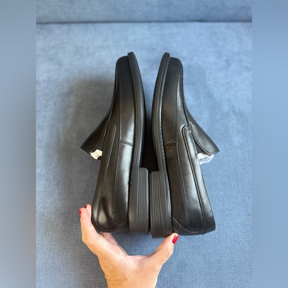 Clarks Cosgrove Free Loafer Men’s SZ 11M Black Leather Slip On Comfort Shoe New - Picture 6 of 9